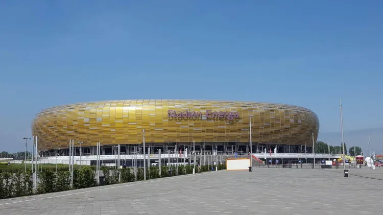 Wkrótce przestrzeń komercyjna na stadionie w Letnicy powiększy się o kilkaset metrów kwadratowych.