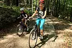 Ciekawa, kilkunastokilometrowa trasa poprowadzona wśród malowniczych pejzaży sprawiła, że pierwsza tegoroczna edycja Rodzinnego Pikniku Rowerowego cieszyła się ogromną frekwencją.