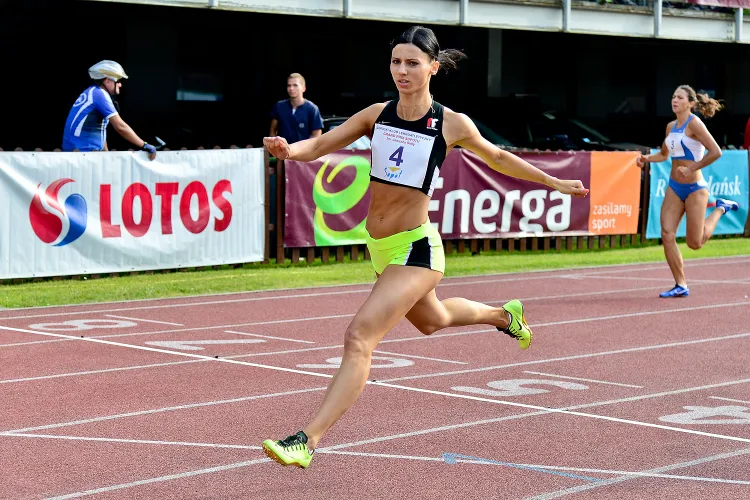 Anna Kiełbasińska to jedna z siedmiu reprezentantów SKLA Sopot, których możemy zobaczyć na igrzyskach w Rio. Sprinterka o prawo indywidualnego startu w Brazylii może powalczyć jeszcze na mistrzostwach Polski oraz podczas mistrzostw Europy.