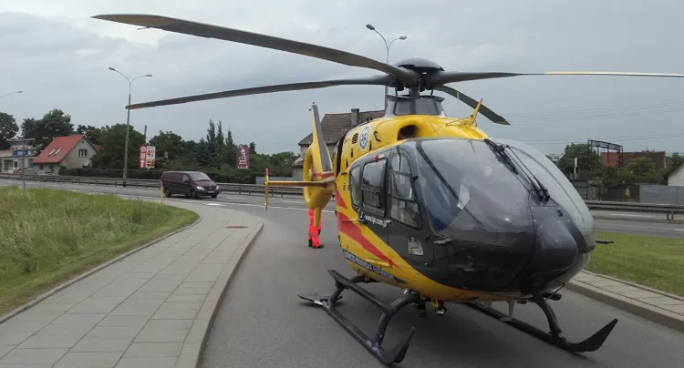 Helikopter LPR wylądował na jednej z ulic w Rumi.