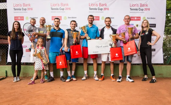 Triumfatorzy Lion's Bank Tennis Cup 2016.