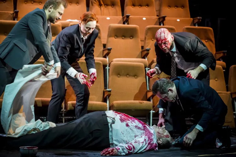 Złotego Yoricka zasłużenie otrzymał spektakl "Juliusz Cezar" w reżyserii Barbary Wysockiej z Teatru Powszechnego w Warszawie. 