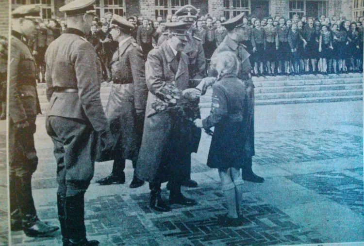 Druga (i ostatnia zarazem) w latach II wojny światowej wizyta Adolfa Hitlera w Gdańsku, w tym na Biskupiej Górce - 6 maja 1941 r. Za: Feldpostbrief des HJ-Gebietes Danzig-Westpreussen, lipiec 1943.