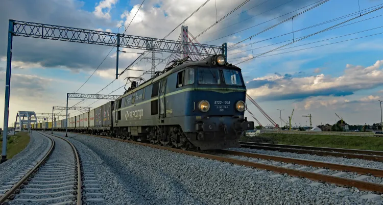 Na jazdę pociągów powyżej 120 km/h po linii z Pruszcza Gdańskiego do portu będzie trzeba jeszcze poczekać do zakończenia prac kosmetycznych przy linii.