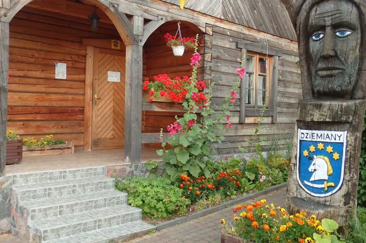 Zaborski Park Krajobrazowy ze smakiem to propozycja trasy dla tych, którzy lubią nie tylko rower, ale i dobrą kuchnię.