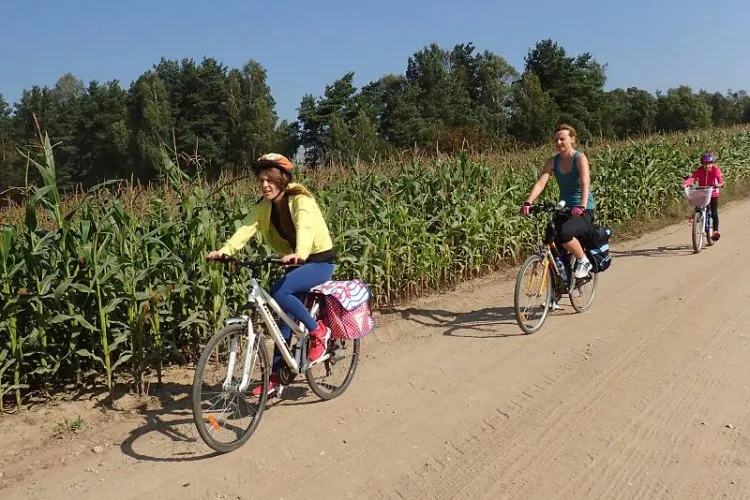 Piękna, słoneczna pogoda dopisała w realizacji III Rodzinnego Pikniku Rowerowego
