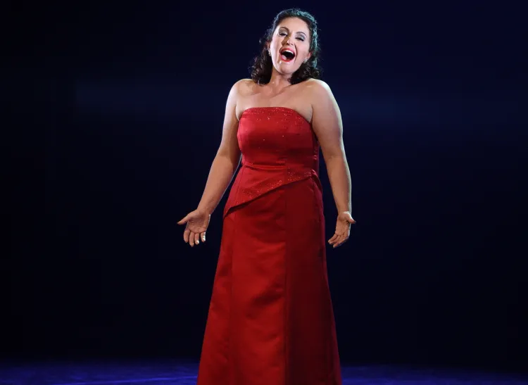 Podczas gali wysłuchaliśmy największych operowych przebojów. Karolina Sikora (mezzosopran - na zdj.) zaśpiewała arię Dalili "Mon coeur s'ouvre a ta voix" z opery "Samson i Dalila" Camille'a Saint-Saëns'a. 