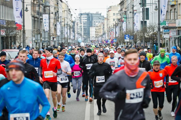 W poniedziałek zakończą się zapisy do Biegu Niepodległości w Gdyni. Tego samego dnia rozpocznie się jednak rejestracja zgłoszeń do marcowego Gdynia Półmaratonu.