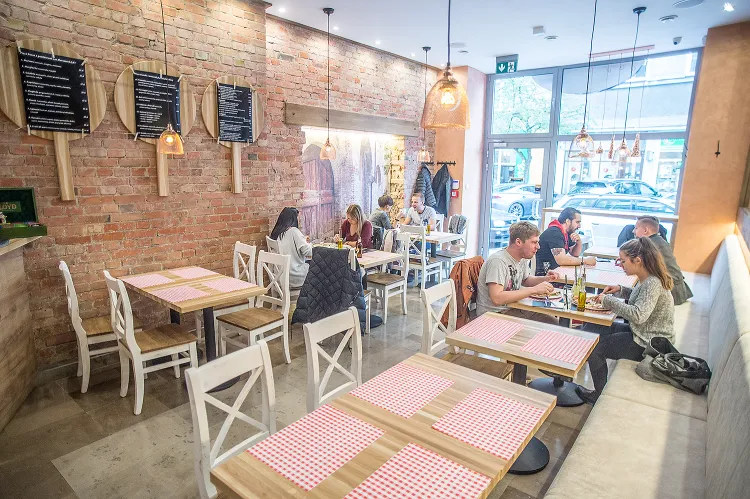  Pizzeria Francesco