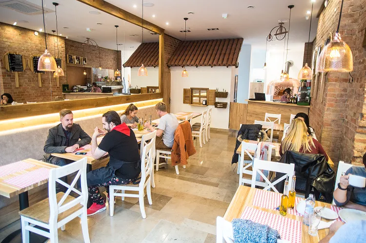  Pizzeria Francesco