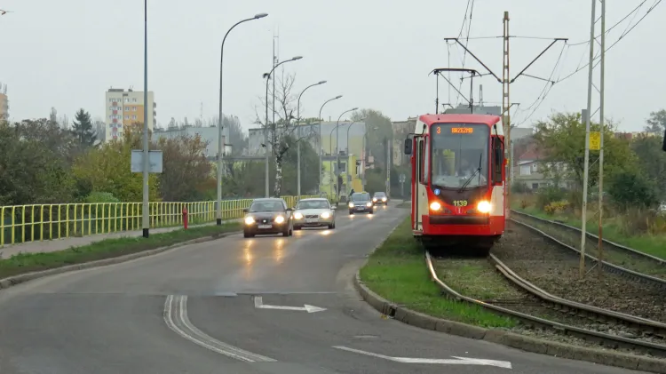 Trasa tramwajowa w rejonie ul. Budzysza na Stogach.