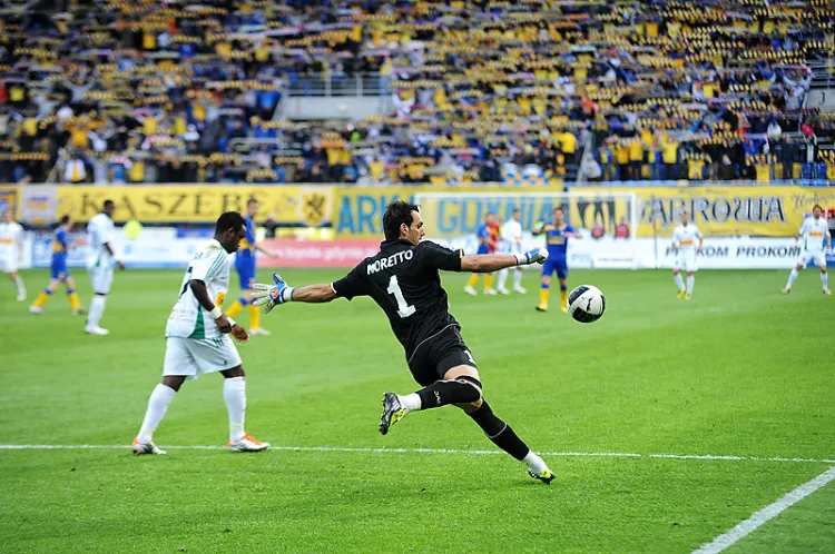 Ostatnie derby pomiędzy Arką a Lechią odbyły się w Gdyni 1 maja 2011 roku. Padł remis 2:2. Podział punktów zresztą najczęstsze rozstrzygnięcie w dotychczasowych meczach. 