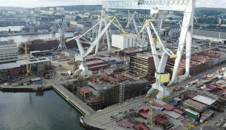Duży dok w Stoczni Gdynia zakupiła gdańska spółka Crist.