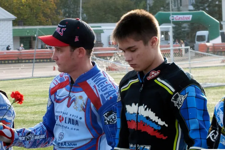 Renat Gafurow (z lewej) w Gdańsku ściga się nieprzerwanie od 2008 roku. Rosjanin namówił swojego 17-letniego rodaka Arsłana Fajzulina (z prawej) na podpisanie umowy z Wybrzeżem.