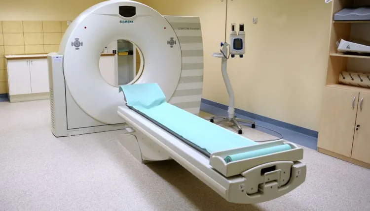 Centrum onkologii wyposażono w nowoczesny sprzęt do diagnostyki, w tym tomokomputer. 