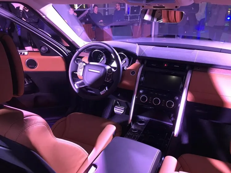 Nowy Land Rover Discovery piątej generacji.