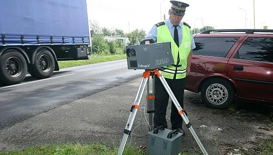 Coraz częściej w fotoradary wyposażeni są funkcjonariusze Straży Miejskiej.