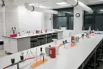 Mikrobiologia Gdańskiego Uniwersytetu Medycznego zyskała nową siedzibę.