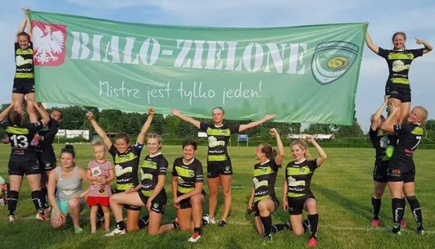 Rugbistki Biało-Zielonych Ladies świętują szóste z rzędu mistrzostwo Polski.