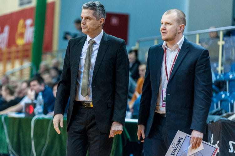 Trener Marcin Kloziński (z prawej) mówi, że od Zorana Marticia (z lewej) nauczył się Jak ważne jest nie tylko techniczno-taktyczne podejście do zawodników, ale i aspekt mentalny.