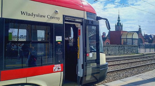 Władysław Czerny jest patronem tramwaju Pesa nr 1012.