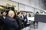 Delegacja rządowa Z Arabii Saudyjskiej ogląda robota firmy TMA Automation.