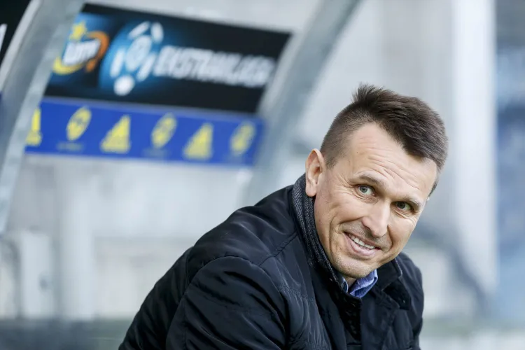 Leszek Ojrzyński w czwartym meczu jako trener Arki Gdynia sięgnął po Puchar Polski. Teraz za zadanie ma utrzymać żółto-niebieskich w ekstraklasie. 