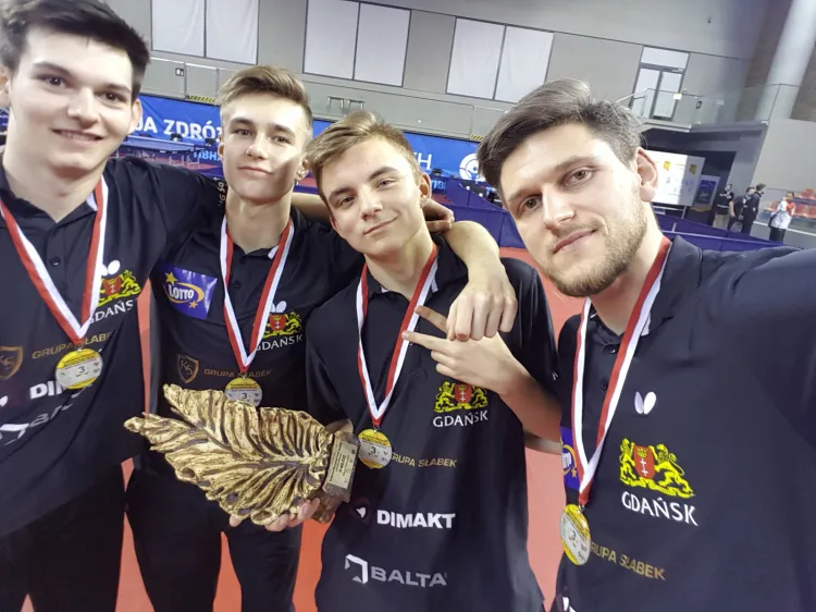 Juniorzy AZS AWFiS Gdańsk wrócili na podium drużynowych mistrzostw Polski po siedmioletniej przerwie. 