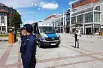 Pojazd został zakupiony przez policję i miasto, kosztował pół miliona złotych.