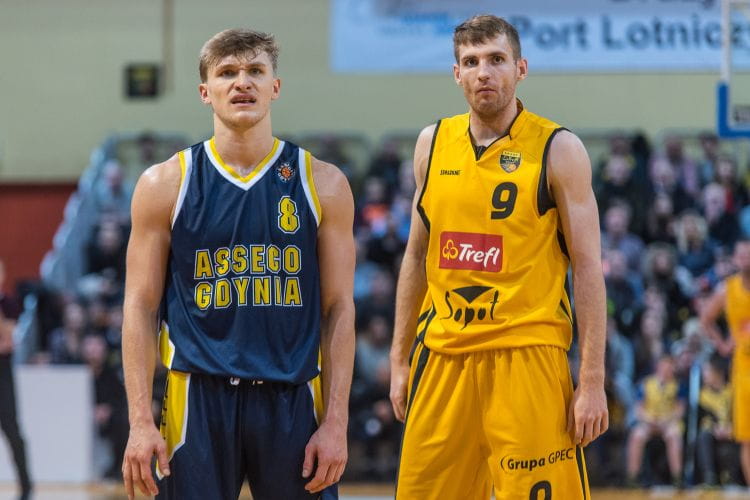 Były koszykarz Asseco Gdynia Filip Matczak oraz obecny Trefla Sopot Jakub Karolak zagrają razem w kadrze B Polski podczas turniejów w Chinach.