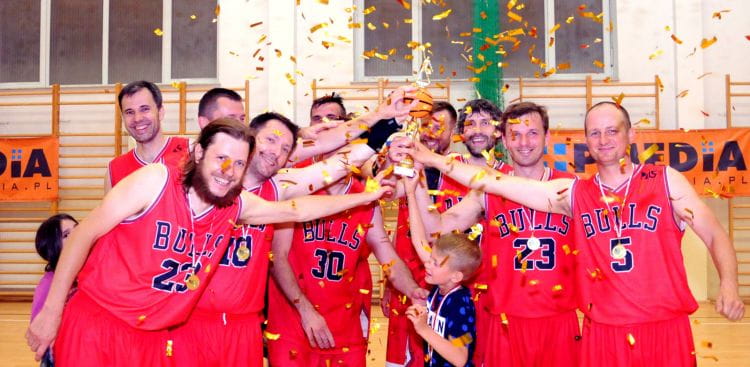 Koszykarze Dream Team Gdańsk po raz piąty sięgnęli po mistrzowski tytuł dywizji Maxibasketball 35+ pomorskich rozgrywek Środowiskowej Basket Ligi