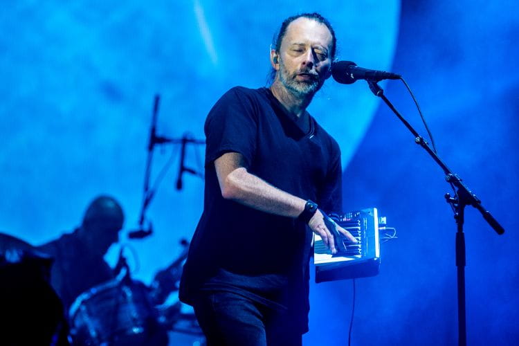 Radiohead - jedna z największych gwiazd festiwalu. Thom Yorke zachowywał się niespodziewanie żywiołowo. Niespodzianką był też brak największych przebojów.