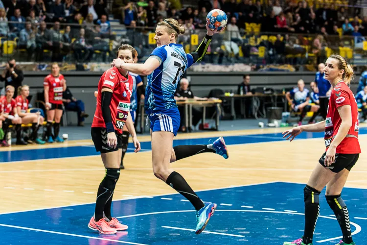 Vistal rozpocznie sezon od meczu z brązowym medalistą Superligi Kram Startem Elblag. Na zdjęciu Martyna Borysławska.