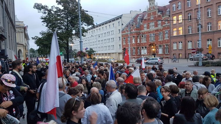 Poniedziałkowa manifestacja na Nowych Ogrodach w Gdańsku.