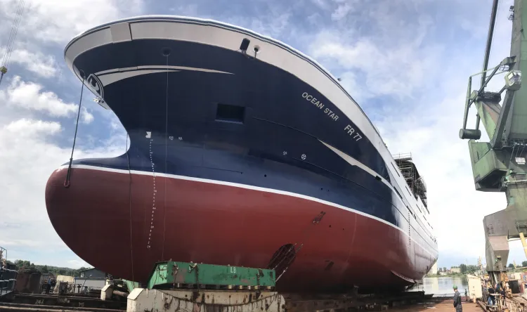 Ocean Star ma 87 m długości i 18 m szerokości. Statek powstaje na zamówienie szkockiego armatora Mewstead.