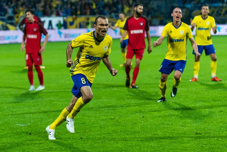 Marcus rozpoczął strzelanie goli w rywalizacji Arki Gdynia z FC Midtjylland o 4. rundę kwalifikacji Ligi Europy. Do Danii pojechał z nadzieją na obronę zaliczki z pierwszego spotkania. Awans da nawet utrzymanie wyniku 0:0. 