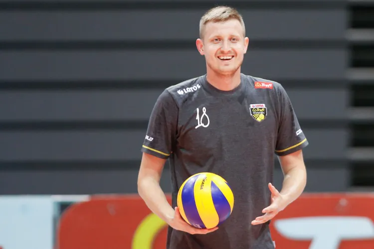 Michał Kozłowski w ostatnich latach często zmieniał kluby. Z Lotosem Treflem podpisał 2-letnią umowę i jak przyznaje, w Gdańsku czuje się znakomicie.