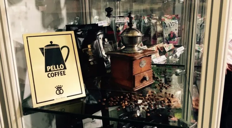 Pello Coffee od kilku lat wypala w Gdańsku, w sposób rzemieślniczy kawę z wielu zakątków świata - z ziaren pochodzących z Brazylii, Peru, Etiopii oraz Indii. 