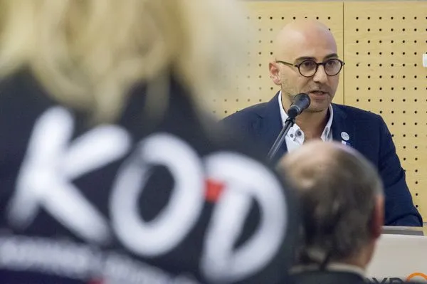 - Zaskarżymy decyzję wojewody do sądu - zapowiedział Radomir Szumełda, szef pomorskiego KOD-u.