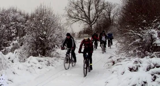 Jazda na rowerze w warunkach zimowych: żadna nowość, ale zawsze atrakcja.