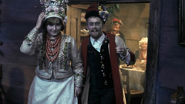 Najbardziej znaną filmową interpretacją "Wesela" jest film Andrzeja Wajdy z 1972 roku (na zdjęciu).