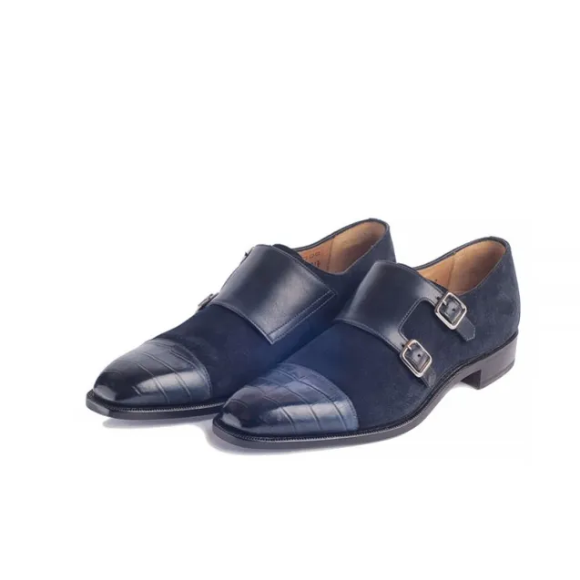 Buty marki Carlos Santos szyte na zamówienie. Cena 1900zł.