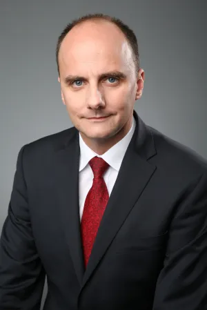 Mariusz Machajewski od 2006 roku był wiceprezesem zarządu i dyrektorem ds. ekonomiczno-finansowych.