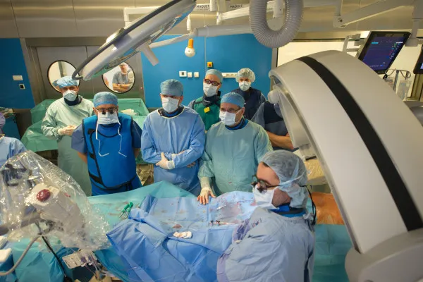 Gdańskie Centrum Sercowo-Naczyniowe, które wykonuje ponad 600 trudnych operacji rocznie, ma najwyższe noty w rankingach, światowej klasy kadrę i sprzęt, nie znalazło się w tzw. sieci szpitali.