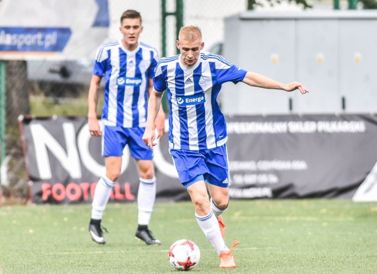 Adam Duda w Bałtyku Gdynia ma szansę powtórzyć, a nawet przebić jesień 2013, gdy w III lidze w 11 meczach strzelił 9 goli. Wówczas był jeszcze piłkarzem Lechii Gdańsk, w której zaliczył też 22 spotkania i 5 bramek w ekstraklasie. 