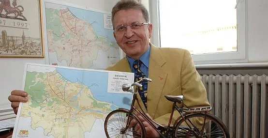 Zawodową pasją Antoniego Szczyta było rozwijanie komunikacji rowerowej w Gdańsku.