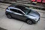 Infiniti QX30 jest nieznacznie większy od Mercedesa GLA.