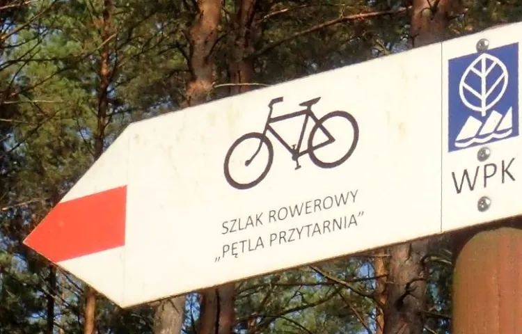 Zdjęcia z rowerowej przejażdżki szlakiem przyrodniczym "Pętla Przytarnia"