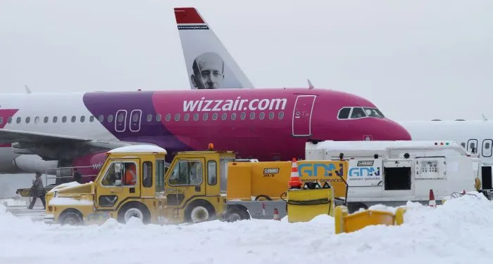 Śnieg to nie przeszkoda dla samolotów Wizz Aira: węgierski przewodnik właśnie poinformował o otwarciu czterech połączeń z Rębiechowa do Skandynawii.