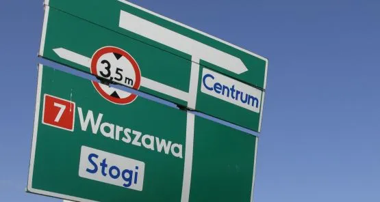 Budowa kilku odcinków drogi S7 do Warszawy zostanie wstrzymana, prawdopodobnie do 2013 roku.